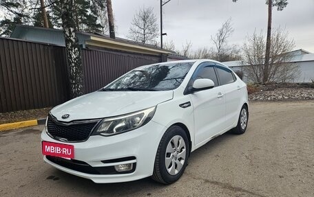 KIA Rio III рестайлинг, 2016 год, 700 000 рублей, 3 фотография