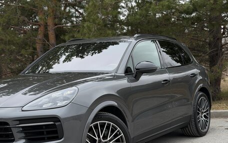 Porsche Cayenne III, 2020 год, 6 990 000 рублей, 4 фотография