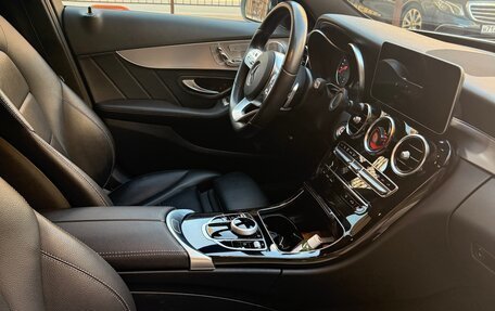 Mercedes-Benz C-Класс, 2019 год, 3 050 000 рублей, 14 фотография