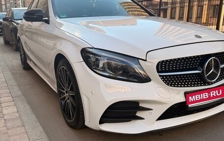 Mercedes-Benz C-Класс, 2019 год, 3 050 000 рублей, 15 фотография
