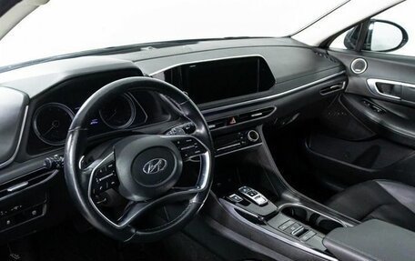 Hyundai Sonata VIII, 2020 год, 2 200 000 рублей, 20 фотография