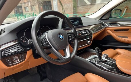 BMW 5 серия, 2019 год, 3 700 000 рублей, 19 фотография