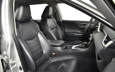 Toyota RAV4, 2020 год, 2 893 100 рублей, 8 фотография