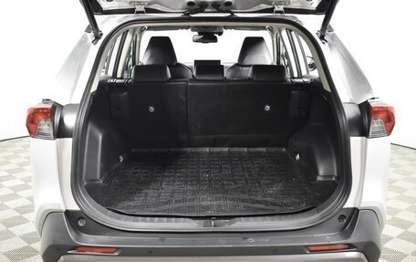 Toyota RAV4, 2020 год, 2 893 100 рублей, 27 фотография