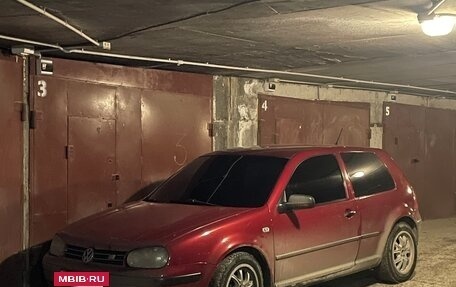 Volkswagen Golf IV, 1998 год, 230 000 рублей, 2 фотография