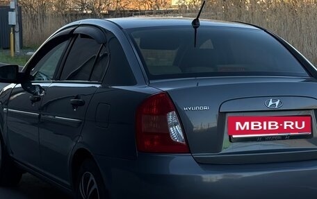 Hyundai Verna II, 2007 год, 500 000 рублей, 6 фотография