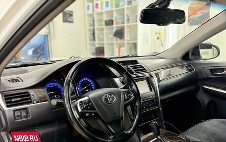 Toyota Camry, 2018 год, 1 980 000 рублей, 11 фотография