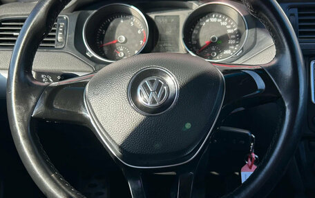 Volkswagen Jetta VI, 2015 год, 1 450 000 рублей, 14 фотография