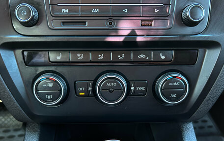 Volkswagen Jetta VI, 2015 год, 1 450 000 рублей, 17 фотография