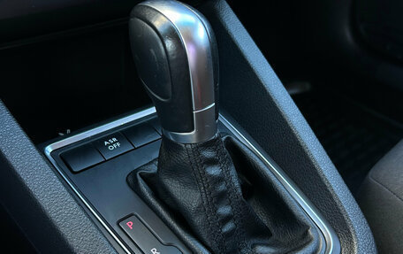 Volkswagen Jetta VI, 2015 год, 1 450 000 рублей, 18 фотография