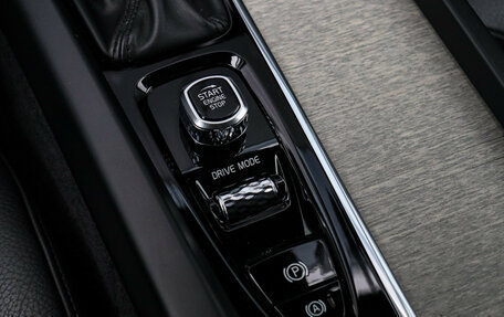 Volvo XC60 II, 2019 год, 4 680 000 рублей, 19 фотография