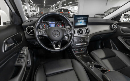 Mercedes-Benz GLA, 2019 год, 2 720 000 рублей, 7 фотография