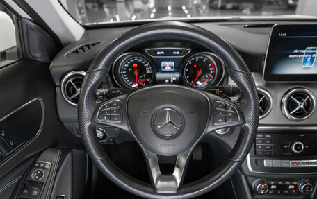 Mercedes-Benz GLA, 2019 год, 2 720 000 рублей, 10 фотография