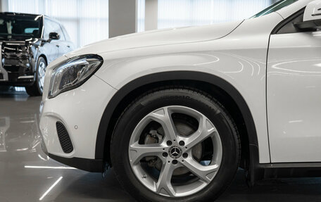 Mercedes-Benz GLA, 2019 год, 2 720 000 рублей, 22 фотография