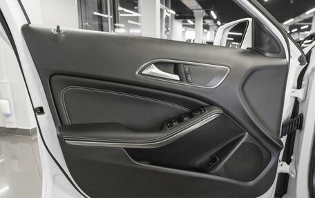 Mercedes-Benz GLA, 2019 год, 2 720 000 рублей, 14 фотография