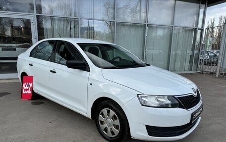 Skoda Rapid I, 2015 год, 1 031 000 рублей, 3 фотография