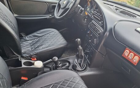 Chevrolet Niva I рестайлинг, 2017 год, 630 000 рублей, 9 фотография