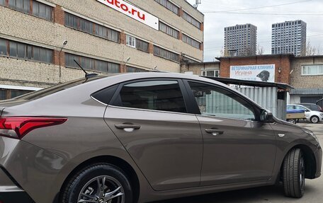 Hyundai Solaris II рестайлинг, 2021 год, 1 700 000 рублей, 3 фотография