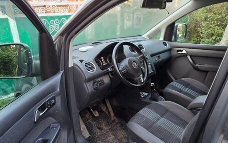 Volkswagen Caddy III рестайлинг, 2013 год, 970 000 рублей, 2 фотография