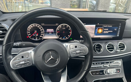 Mercedes-Benz E-Класс, 2019 год, 5 200 000 рублей, 5 фотография