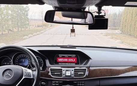 Mercedes-Benz E-Класс, 2015 год, 1 950 000 рублей, 7 фотография