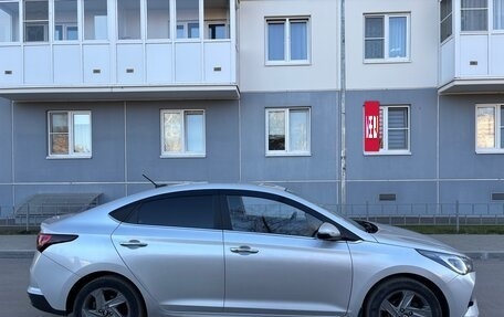 Hyundai Solaris II рестайлинг, 2021 год, 1 550 000 рублей, 6 фотография