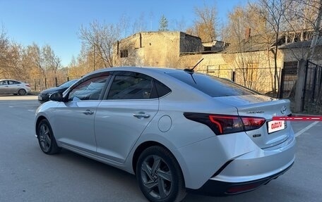 Hyundai Solaris II рестайлинг, 2021 год, 1 550 000 рублей, 11 фотография