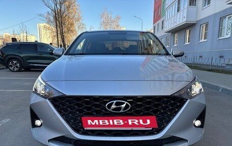 Hyundai Solaris II рестайлинг, 2021 год, 1 550 000 рублей, 3 фотография