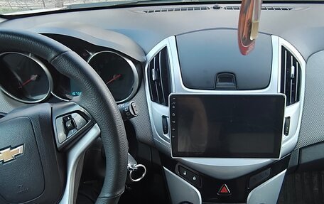 Chevrolet Cruze II, 2013 год, 880 000 рублей, 5 фотография