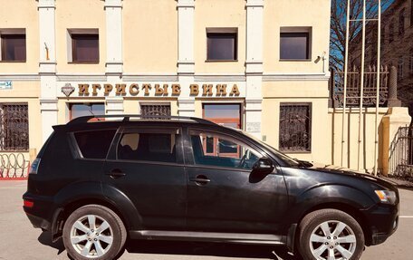 Mitsubishi Outlander III рестайлинг 3, 2012 год, 950 000 рублей, 8 фотография