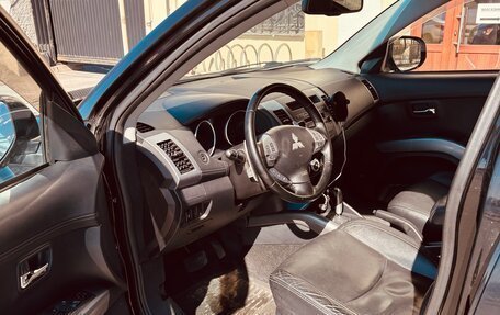 Mitsubishi Outlander III рестайлинг 3, 2012 год, 950 000 рублей, 15 фотография