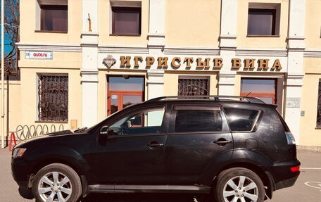 Mitsubishi Outlander III рестайлинг 3, 2012 год, 950 000 рублей, 17 фотография