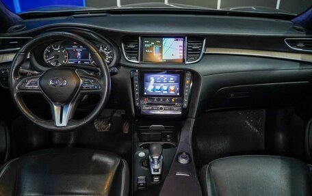 Infiniti QX50 II, 2018 год, 2 300 000 рублей, 11 фотография