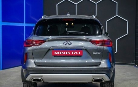 Infiniti QX50 II, 2018 год, 2 300 000 рублей, 7 фотография