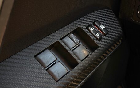 Toyota RAV4, 2013 год, 1 999 000 рублей, 22 фотография