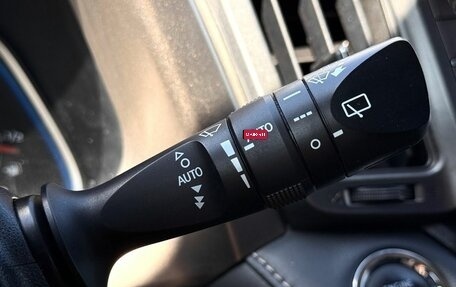 Toyota RAV4, 2013 год, 1 999 000 рублей, 20 фотография