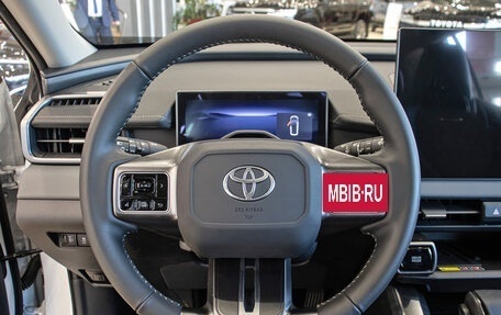Toyota RAV4, 2026 год, 4 890 000 рублей, 10 фотография