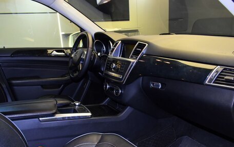 Mercedes-Benz M-Класс, 2013 год, 1 865 000 рублей, 10 фотография