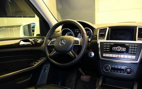 Mercedes-Benz M-Класс, 2013 год, 1 865 000 рублей, 15 фотография