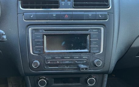 Volkswagen Polo VI (EU Market), 2014 год, 600 000 рублей, 2 фотография