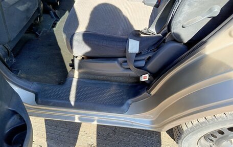 Honda Stream I рестайлинг, 2000 год, 370 000 рублей, 6 фотография