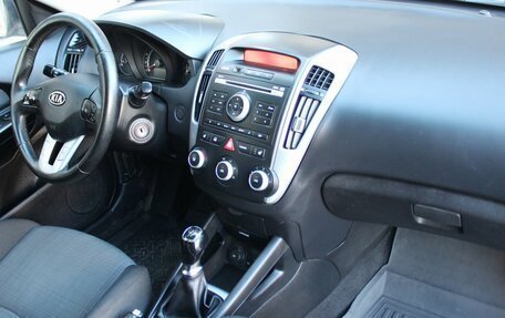 KIA cee'd I рестайлинг, 2011 год, 559 000 рублей, 15 фотография