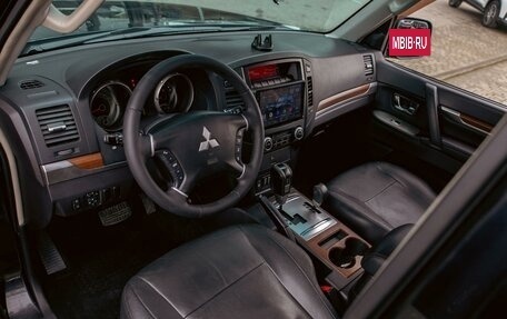 Mitsubishi Pajero IV, 2011 год, 1 565 000 рублей, 13 фотография