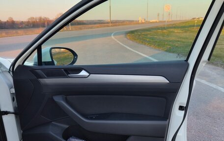 Volkswagen Passat B8 рестайлинг, 2016 год, 1 550 000 рублей, 20 фотография