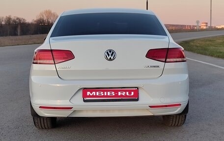Volkswagen Passat B8 рестайлинг, 2016 год, 1 550 000 рублей, 15 фотография