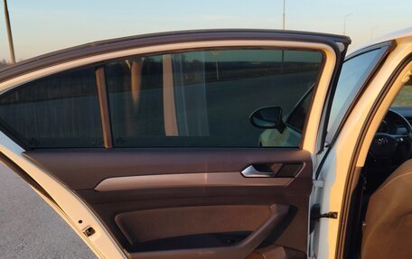 Volkswagen Passat B8 рестайлинг, 2016 год, 1 550 000 рублей, 24 фотография