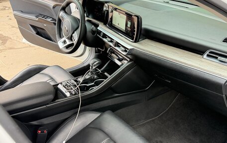 KIA K5, 2021 год, 2 500 000 рублей, 10 фотография