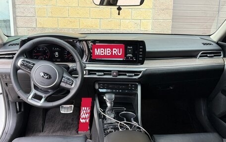 KIA K5, 2021 год, 2 500 000 рублей, 11 фотография
