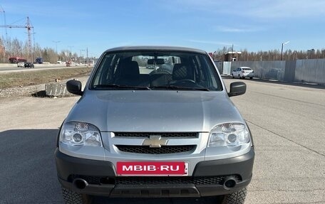 Chevrolet Niva I рестайлинг, 2014 год, 540 000 рублей, 3 фотография