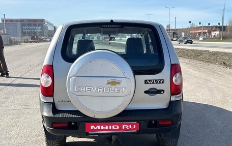 Chevrolet Niva I рестайлинг, 2014 год, 540 000 рублей, 4 фотография